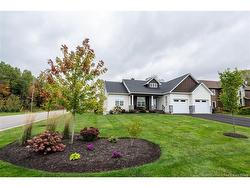 316 Yvonne ST  Dieppe, NB E1A 9H8