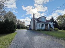 30 Hubert ST Edmundston, NB E3V 0B6