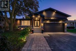 3510 BURNINGELM CRESCENT  Mississauga, ON L4Y 3L1