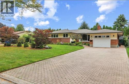 23 OLD OXFORD Road Unit# Basement , St. Catharines, Ontario L2M 2J7 2