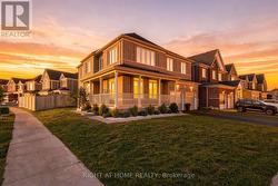 218 BLUE DASHER BOULEVARD Bradford West Gwillimbury, ON L3Z 4J1