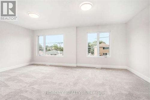 1402 Mayview Avenue, Ottawa, ON 