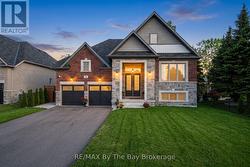 43 FAWNDALE CRESCENT  Wasaga Beach, ON L9Z 2N2