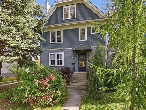 886 Dorchester Ave, Winnipeg, MB 