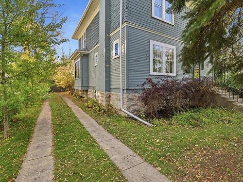 886 Dorchester Ave, Winnipeg, MB 