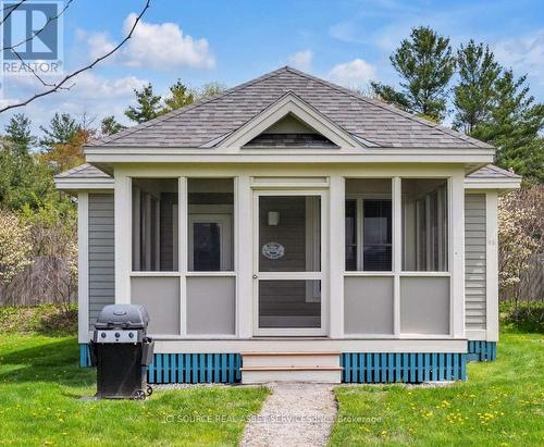 48 MEADOW VIEW LANE  Prince Edward County, ON K0K 1P0