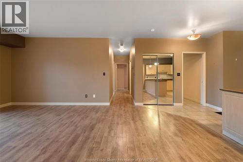 5995 ELLIS Unit# 219 , LaSalle, Ontario N9H 2P1 4