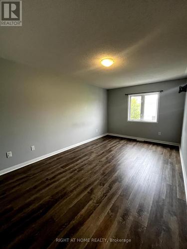 UNIT 1 - 116 MAPLEWOOD DRIVE , Essa, Ontario L0M 1B4 5