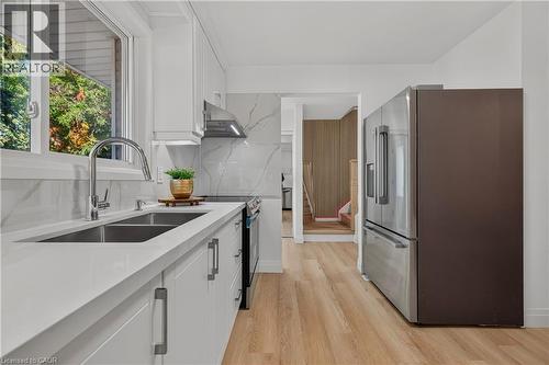 103 Dalegrove Drive, Kitchener, ON 