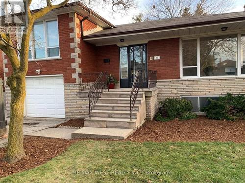 MAIN - 35 LILYWOOD ROAD , Toronto, Ontario M6B 1V6 2
