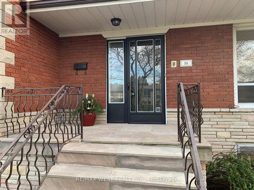 MAIN - 35 LILYWOOD ROAD , Toronto, Ontario M6B 1V6 3