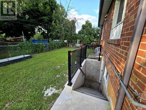 BASEMENT - 14 CHARLES STREET , Brampton, Ontario L6V 1E6 3