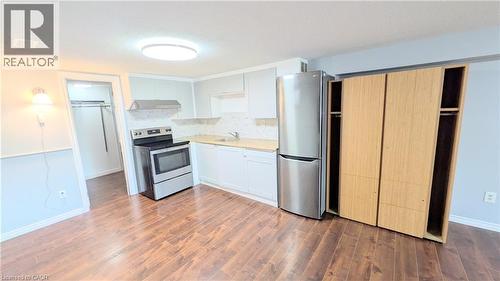 35 LEAWAY Avenue Unit# Basement , Hamilton, Ontario L8W 1S7 5