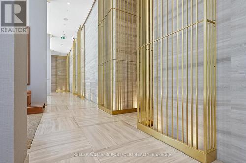5305 - 50 CHARLES STREET E , Toronto, Ontario M4Y 0C3 3