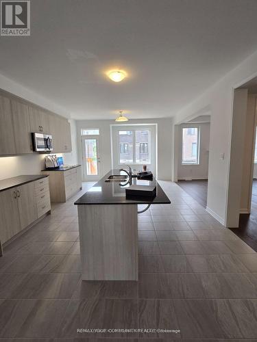 690 MIKA STREET , Innisfil, Ontario L9S 0R7 4