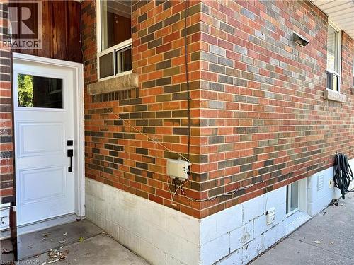 904 MAPLE Avenue Unit# Basement , Hamilton, Ontario L8K 1L4 2