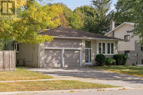 210 MURRAY DRIVE  Aurora (Aurora Highlands), ON L4G 2C5