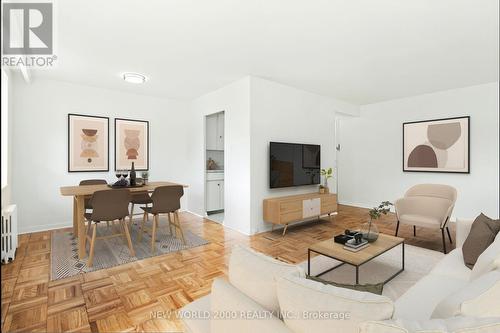 303 - 190 COSBURN AVENUE , Toronto, Ontario M4J 2M1 2