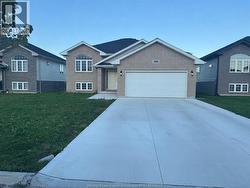 392 HEMLOCK LANE Unit# UPPER Lakeshore, ON N8L 1A8