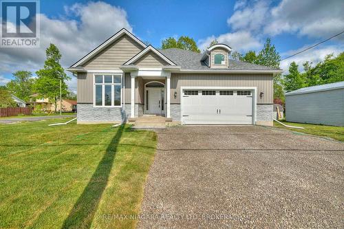 196 BERNARD AVENUE  Fort Erie (Ridgeway), ON L0S 1N0