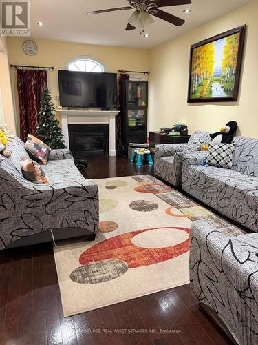 UPPER - 26 PEFFERLAW CIRCLE , Brampton, Ontario L6Y 0K1 2