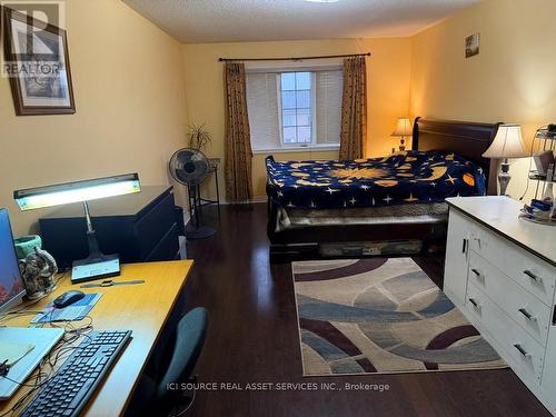 UPPER - 26 PEFFERLAW CIRCLE , Brampton, Ontario L6Y 0K1 5