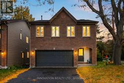2 HACKETT STREET  Ottawa, ON K1V 0P8