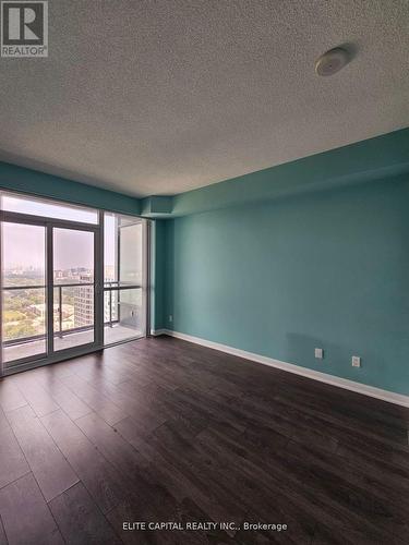 LPH307 - 5162 YONGE STREET , Toronto, Ontario M2N 0E9 5