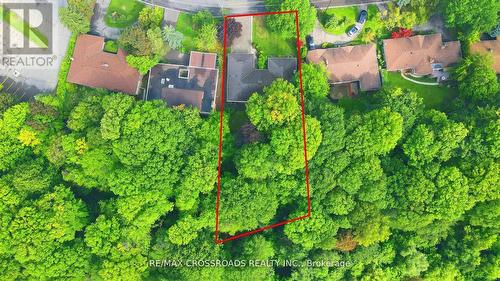 55 FOREST GROVE DRIVE , Toronto, Ontario M2K 1Z4 3