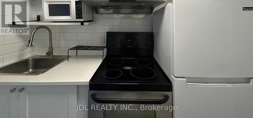 BEDROOM A 2ND FLOOR - 66 STONEHILL CRES CRESCENT , Toronto, Ontario M1W 2V3 5