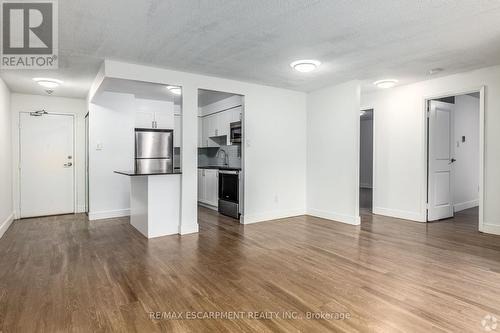 510 - 547 BELMONT AVENUE W , Kitchener, Ontario N2M 5E7 2