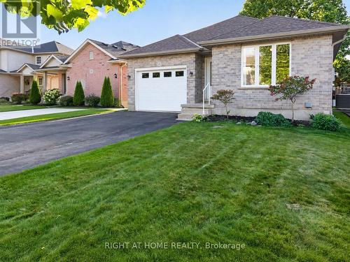 14 ORIOLE LANE  St. Thomas, ON N5R 6K8