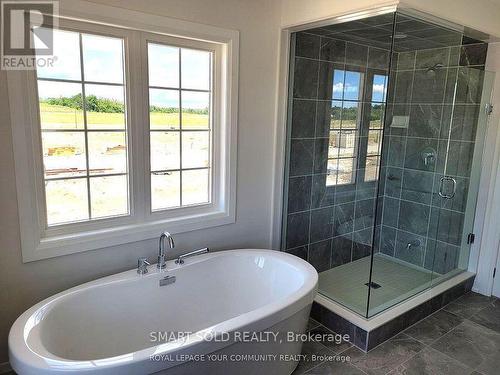2 LORRAIN HAND CRESCENT , Georgina, Ontario L4P 0S9 3
