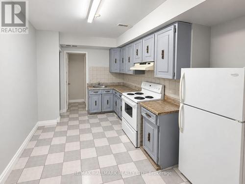 66 SIMPSON AVENUE , Toronto, Ontario M8Z 1E3 4