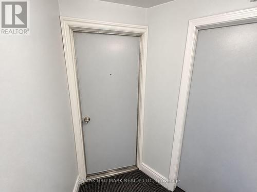66 SIMPSON AVENUE , Toronto, Ontario M8Z 1E3 3