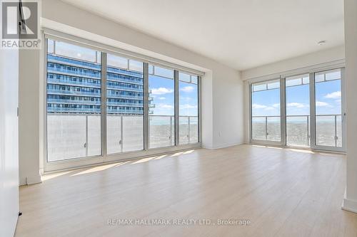 5504 - 3900 CONFEDERATION PARKWAY , Mississauga, Ontario L5B 0M3 4