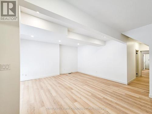 UNIT 1 - 859 DUNDAS STREET , London East (East L), Ontario N5W 2Z8 3