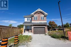 16 RAVENSCRAIG PLACE Innisfil, ON L0L 1L0