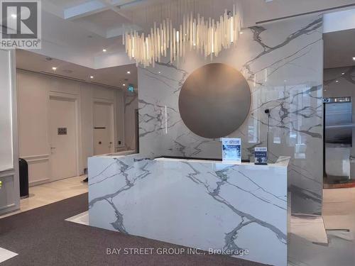 2511 - 100 QUEEN STREET E , Toronto, Ontario M5C 0B5 2