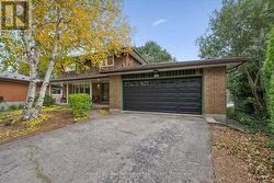 10 SKYE PLACE Guelph (Dovercliffe Park/Old University), ON N1G 1M6