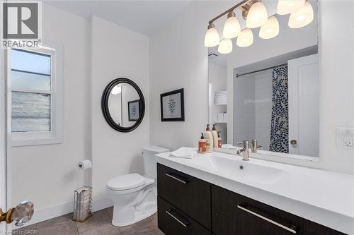52 Fairmount Avenue, Hamilton, ON 