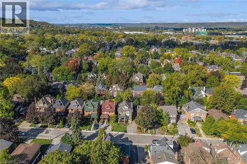 52 Fairmount Avenue, Hamilton, ON 