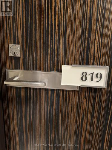 819 - 277 SOUTH PARK ROAD , Markham, Ontario L3T 0B7 2