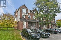 6 - 266 BRISTON PRIVATE  Ottawa, ON K1G 5P9