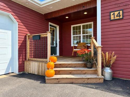 14 Marshview Drive, Amherst, NS 