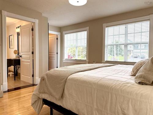 14 Marshview Drive, Amherst, NS 