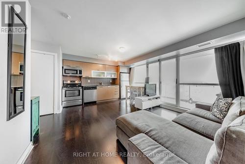 1908 - 100 WESTERN BATTERY ROAD , Toronto, Ontario M6K 3S2 2