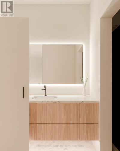 4 - 16 VANEVERY STREET , Toronto, Ontario M8V 1Y6 4