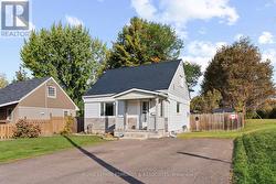 359 CHAMBERLAIN STREET  Pembroke, ON K8A 2M7