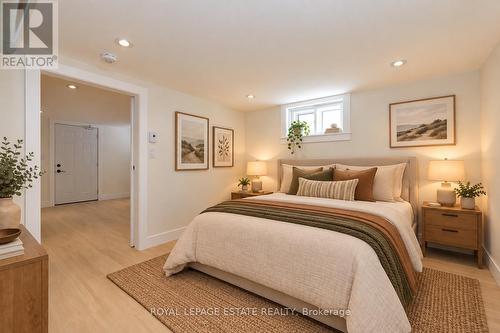 LOWER - 435 KINGSTON ROAD , Toronto, Ontario M4L 1V2 3